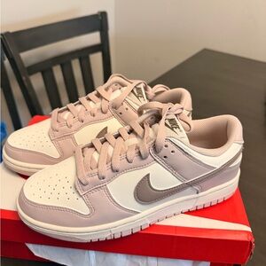 NIKE WOMEN'S DUNK LOW - SILT RED/MALT/PALE IVORY size 8.5 in women’s